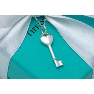 Tiffany & Co. Necklace Heart Diamond Key Pendant in Silver on a 16" Chain
